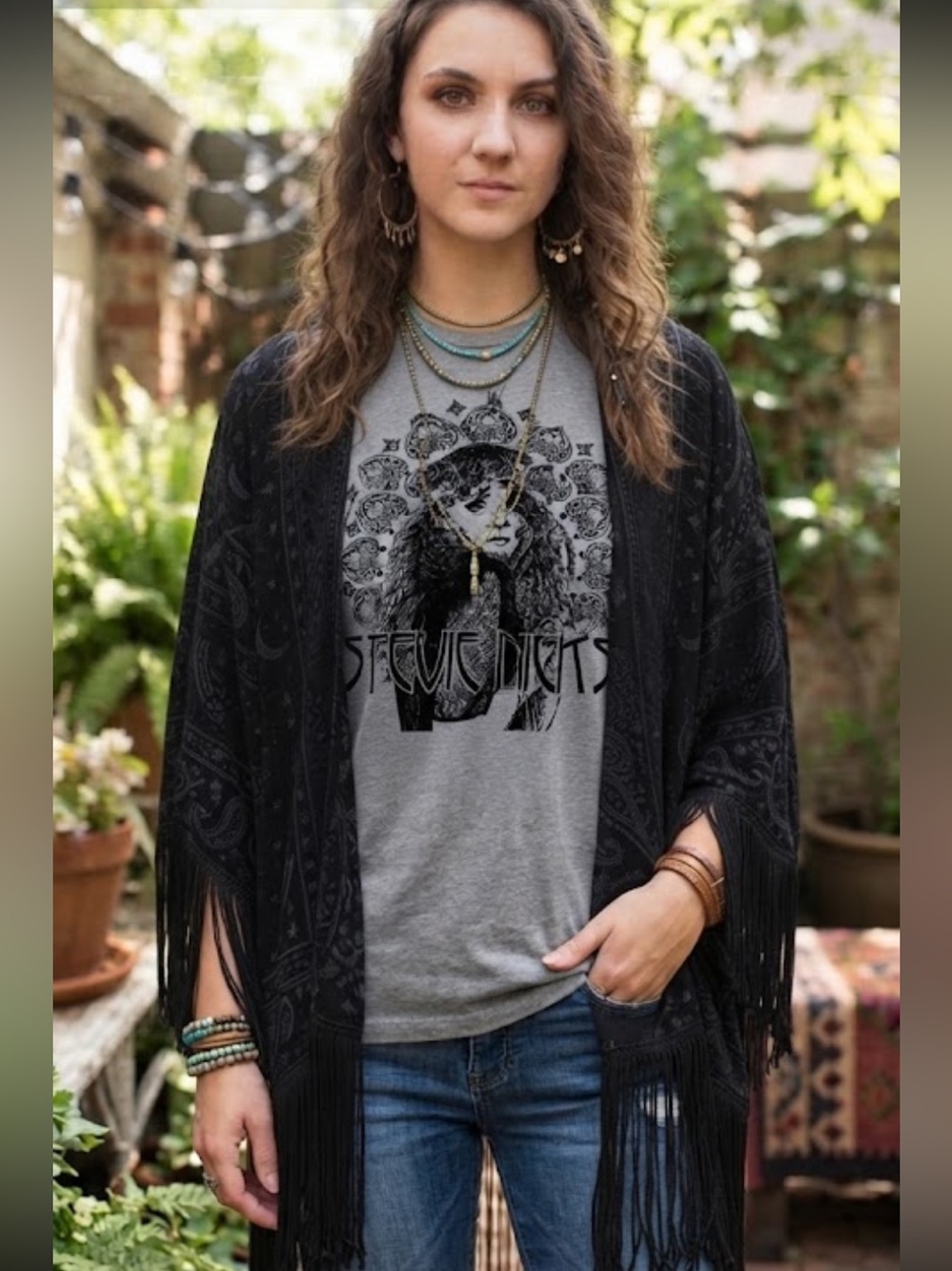 44. Stevie Nicks Portrait Graphic Tee Boho Rock Gray XL